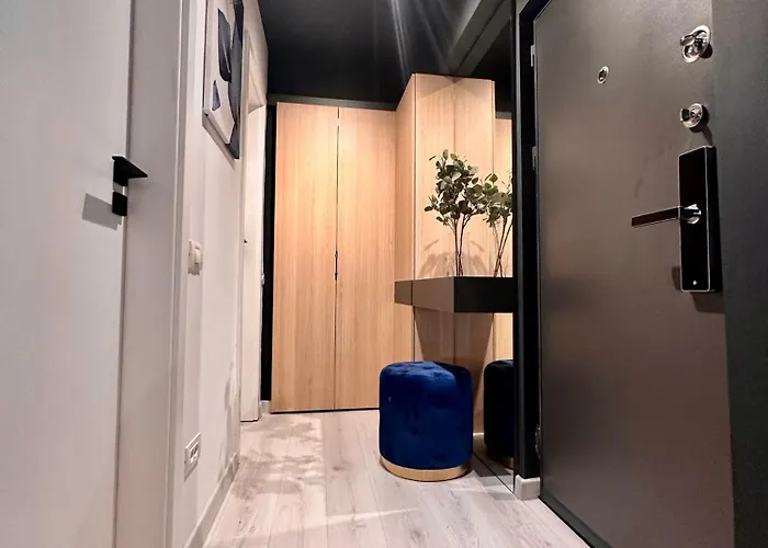 Luxury By Magic B&B 부쿠레슈티