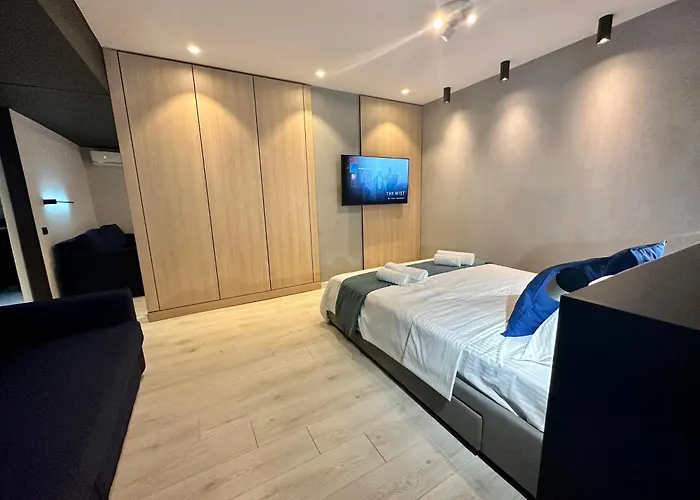 Luxury By Magic Bed and Breakfast 4*